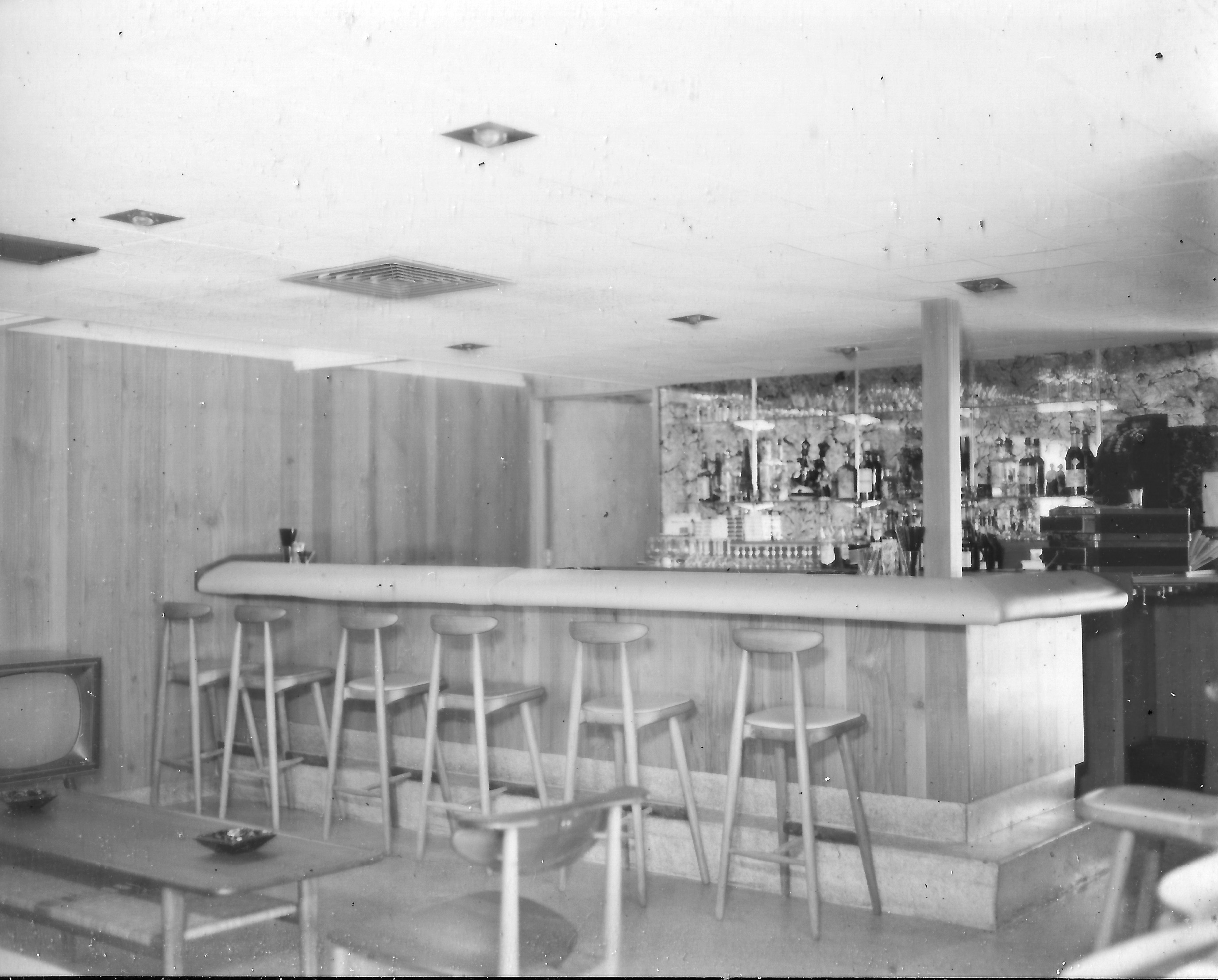 The bar at the Caravel Club